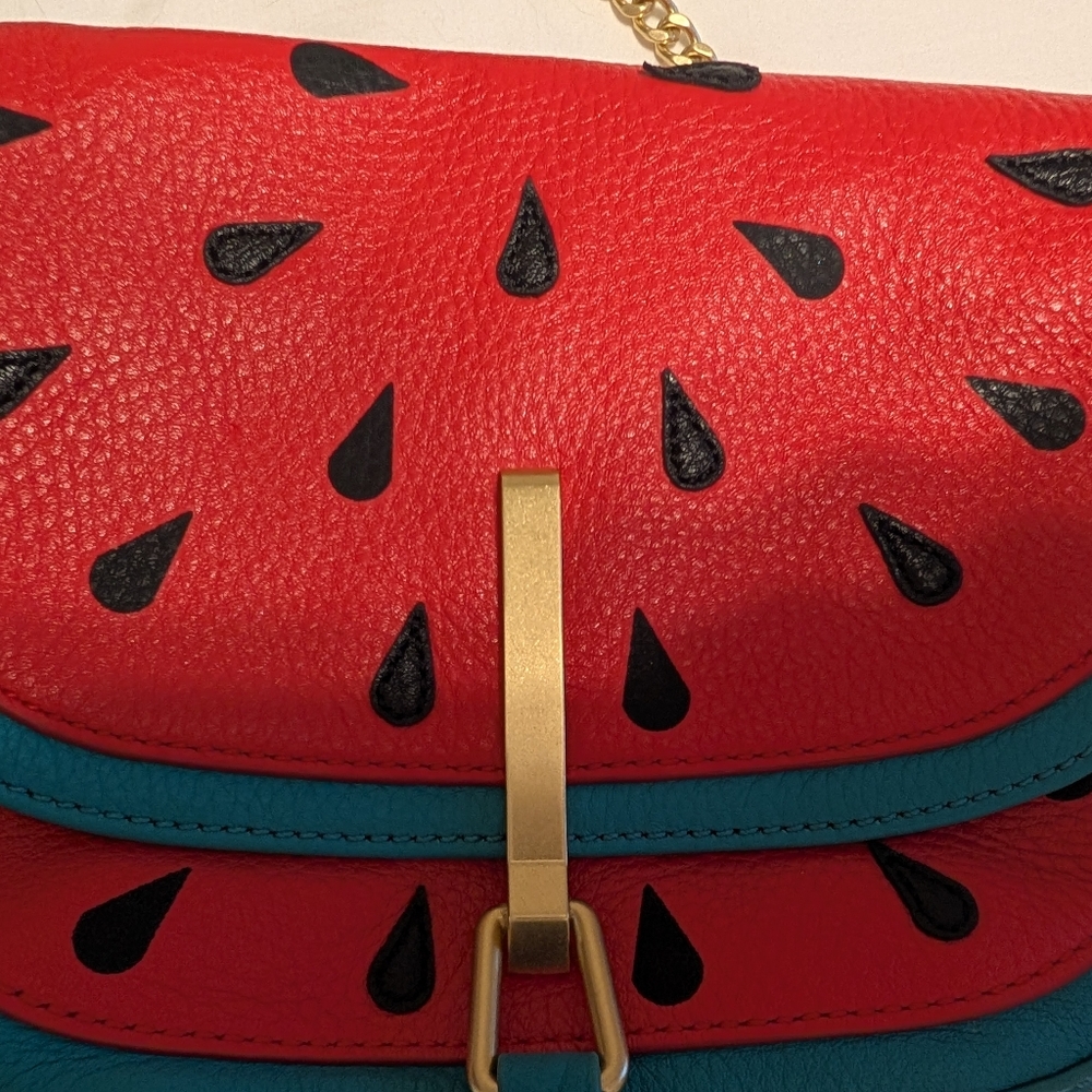 Vera Bradley Designs Watermelon Purse - Picture 3 of 7